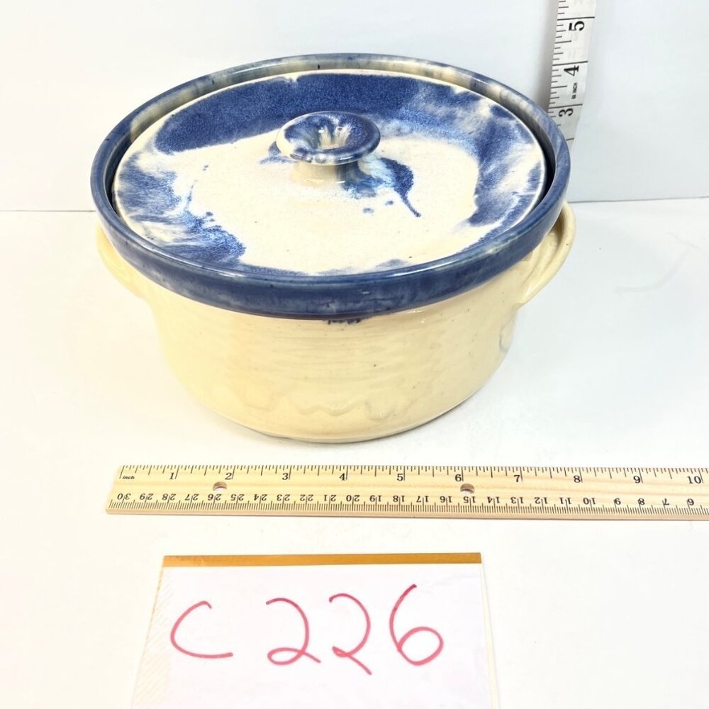 Handmade Ceramic Blue & Cream Stoneware Casserole Dish With Lid 8" Diameter - Picture 10 of 10